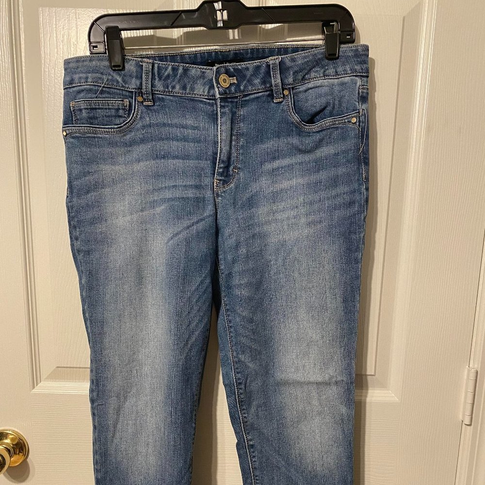 WHBM Slim Crop